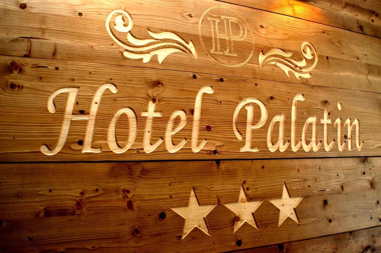 Hotel Palatin Oravsky Podzamok Esterno foto